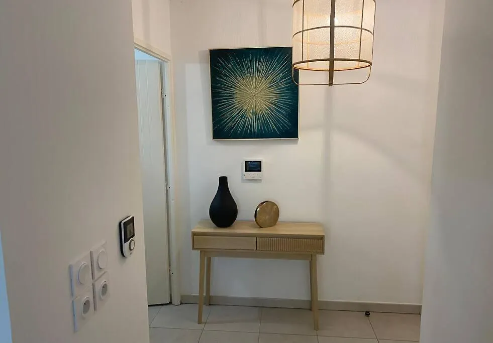 Appartement De Standing Avec Piscine Et Plage A Pieds La Croix-Valmer 0*,